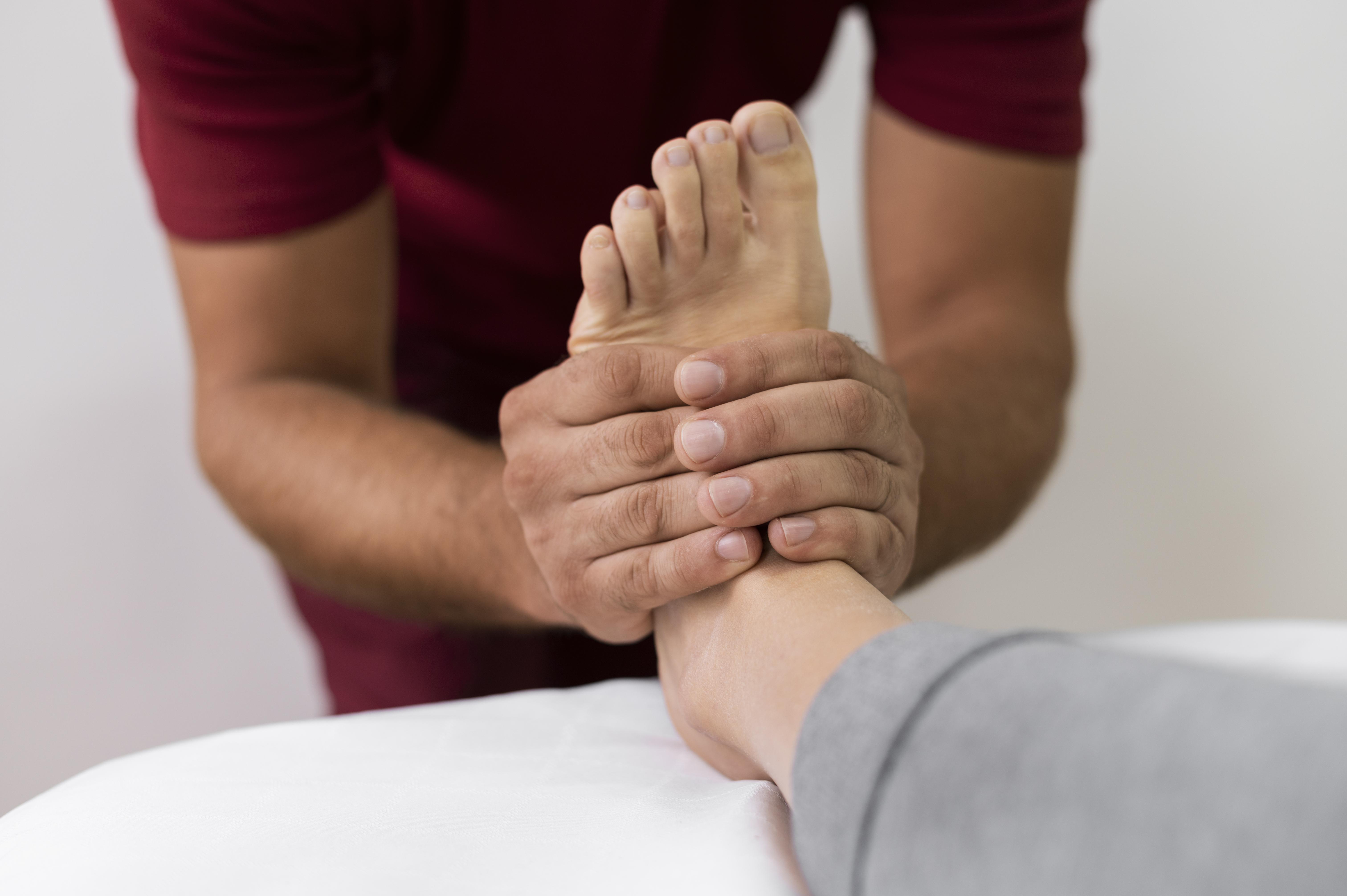 Fascia Foot Training-Body Mechanics - Reflexology -Strengthening